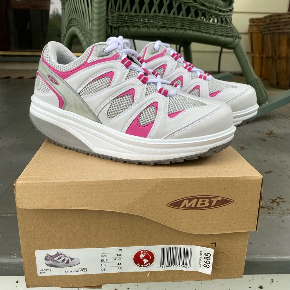 BRAND NEW, NEVER WORN MBT sneakers